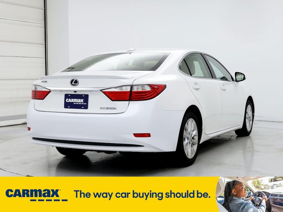 used 2014 Lexus ES 300h car, priced at $19,998