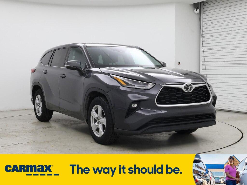 used 2021 Toyota Highlander car, priced at $30,998