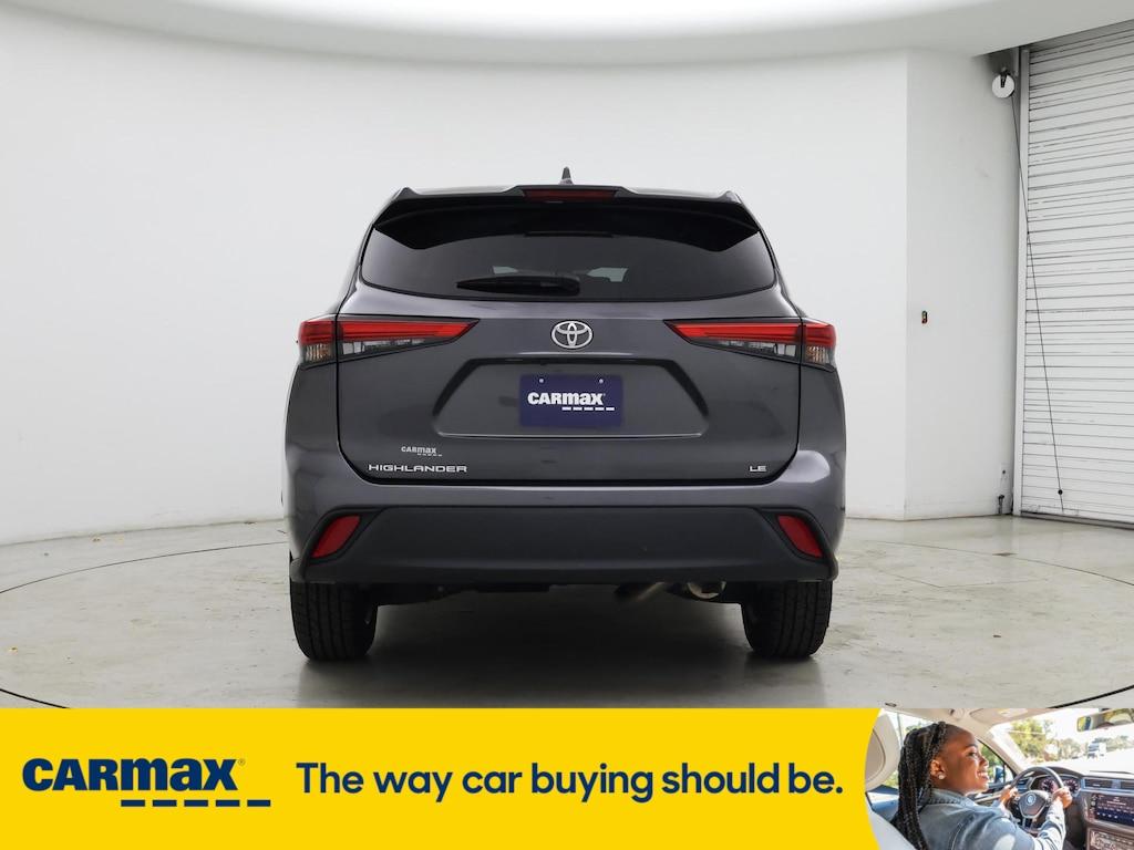 used 2021 Toyota Highlander car, priced at $30,998