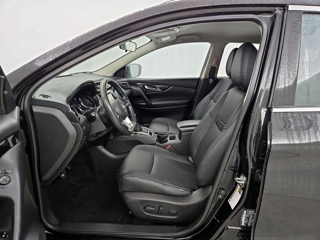 used 2020 Nissan Rogue Sport car, priced at $19,998