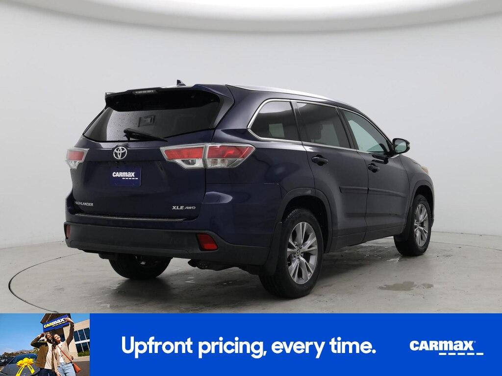used 2015 Toyota Highlander car, priced at $23,998