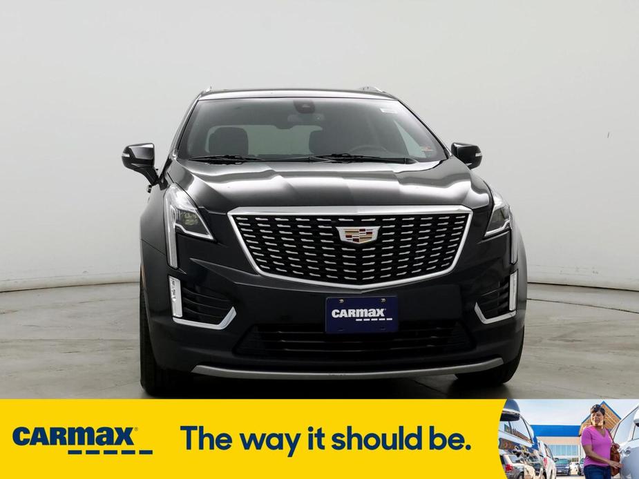 used 2023 Cadillac XT5 car, priced at $31,998