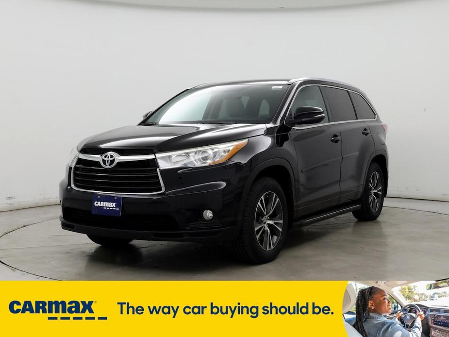 used 2016 Toyota Highlander car, priced at $23,998