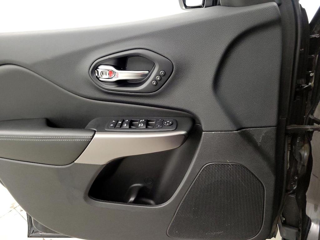 used 2019 Jeep Cherokee car, priced at $21,998