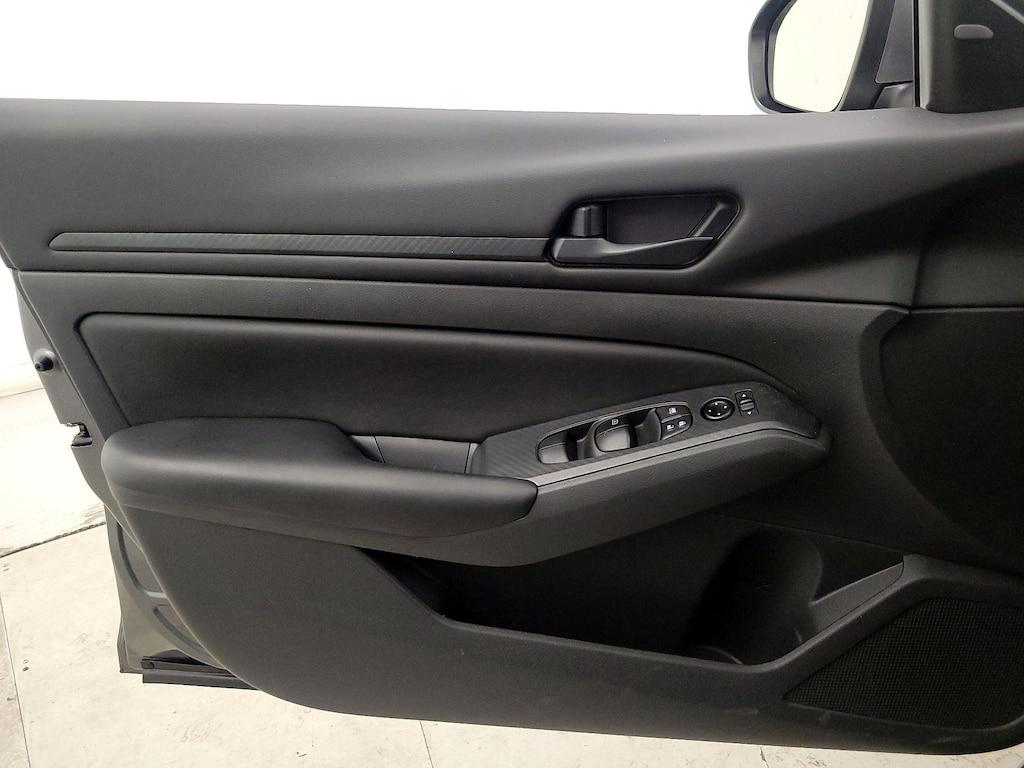 used 2023 Nissan Altima car, priced at $20,998