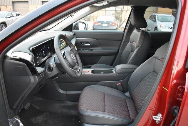 new 2025 Nissan Kicks car, priced at $29,583