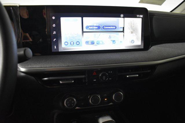 new 2025 Nissan Kicks car, priced at $27,274