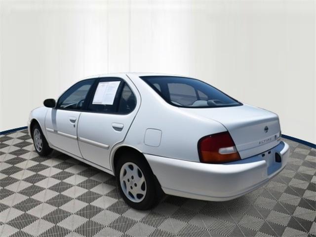 used 1999 Nissan Altima car, priced at $5,249