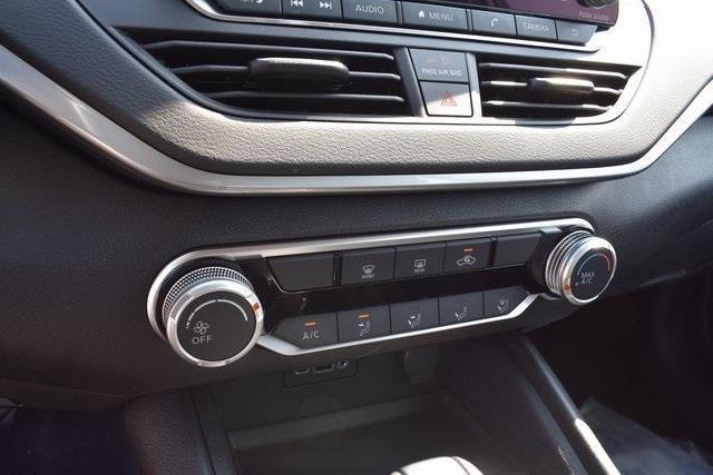 new 2025 Nissan Altima car, priced at $27,336