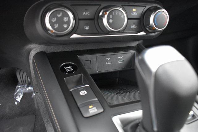 new 2025 Nissan Kicks car, priced at $26,165