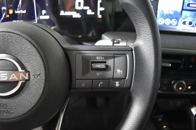 new 2025 Nissan Kicks car, priced at $27,903