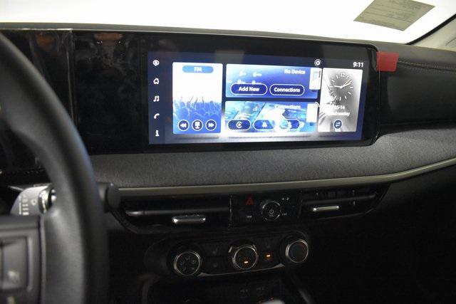 new 2025 Nissan Kicks car, priced at $27,903