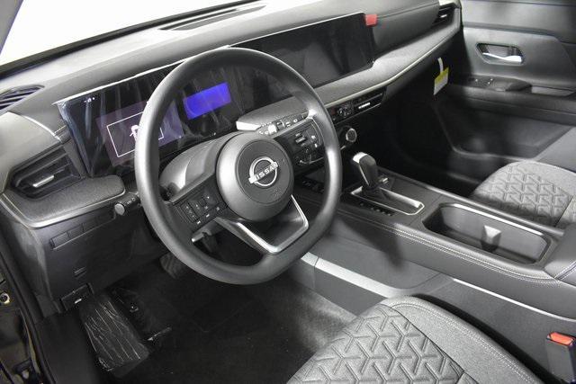 new 2025 Nissan Kicks car, priced at $27,903