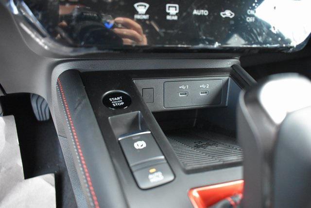 new 2025 Nissan Kicks car, priced at $29,083