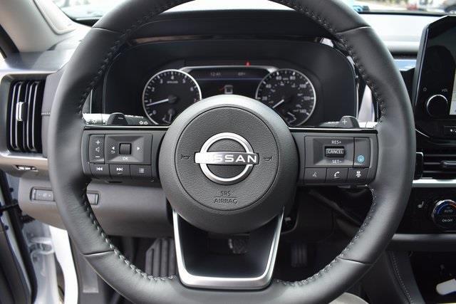new 2025 Nissan Pathfinder car, priced at $47,003