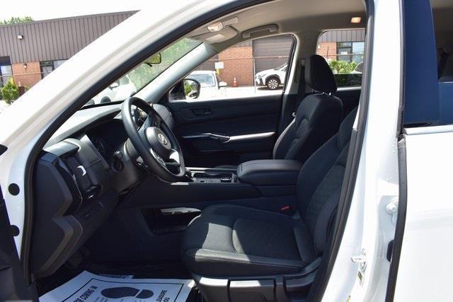 used 2024 Nissan Pathfinder car, priced at $29,895