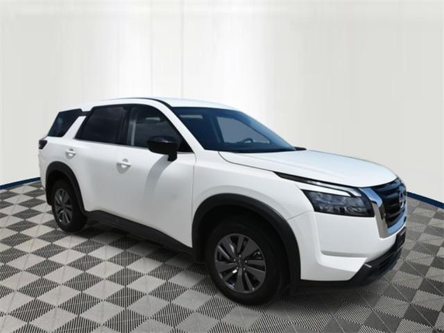 used 2024 Nissan Pathfinder car, priced at $29,895