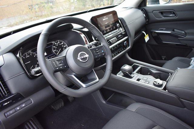 new 2025 Nissan Pathfinder car, priced at $46,410