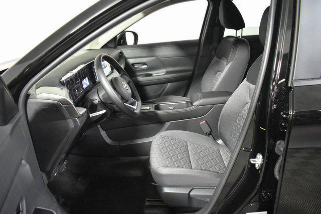 new 2025 Nissan Kicks car, priced at $25,293