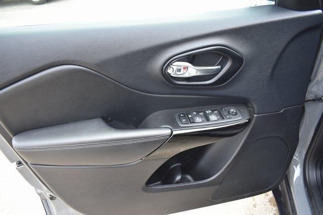 used 2023 Jeep Cherokee car, priced at $20,506