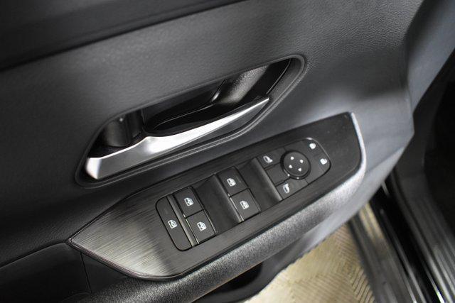 new 2025 Nissan Kicks car, priced at $22,650