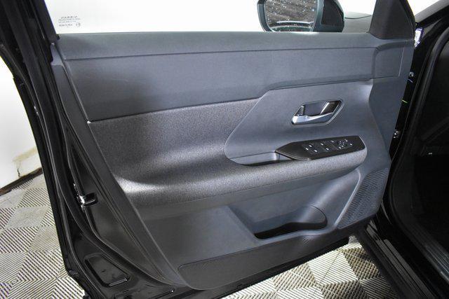 new 2025 Nissan Kicks car, priced at $22,650