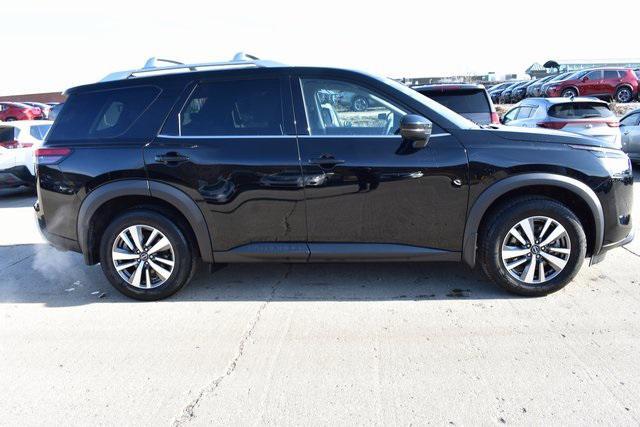 used 2022 Nissan Pathfinder car, priced at $29,913