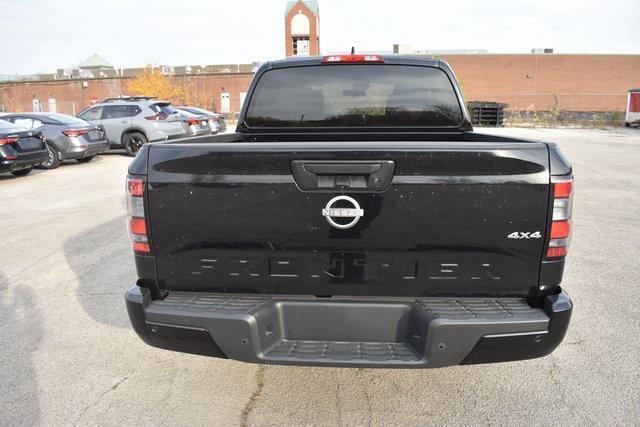 new 2025 Nissan Frontier car, priced at $39,735