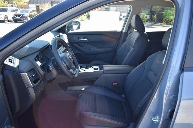 new 2025 Nissan Rogue car, priced at $33,056