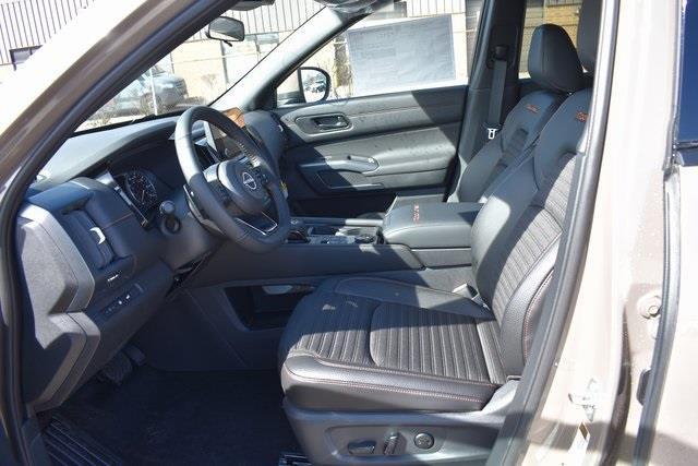 new 2025 Nissan Pathfinder car, priced at $44,458