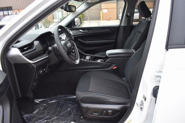 used 2023 Jeep Grand Cherokee car, priced at $28,278