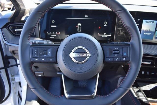 new 2025 Nissan Kicks car, priced at $29,353