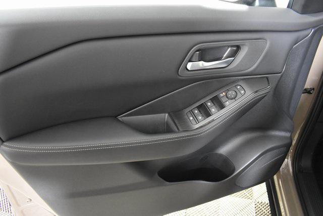 new 2025 Nissan Rogue car, priced at $32,534