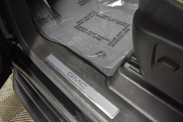used 2021 GMC Yukon car, priced at $49,495