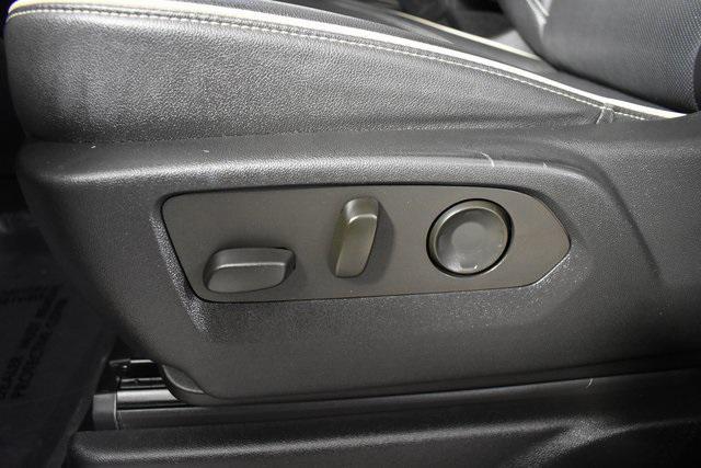 used 2021 GMC Yukon car, priced at $49,495
