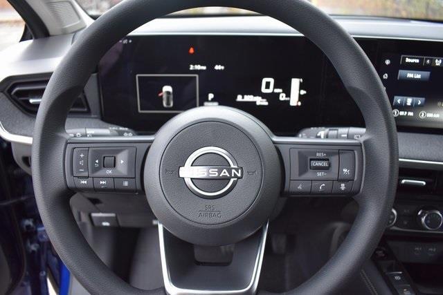 new 2025 Nissan Kicks car, priced at $26,665