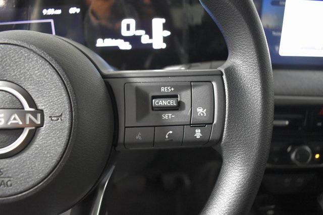 new 2025 Nissan Kicks car, priced at $26,555
