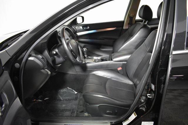 used 2015 INFINITI Q40 car, priced at $4,999
