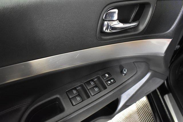 used 2015 INFINITI Q40 car, priced at $4,999