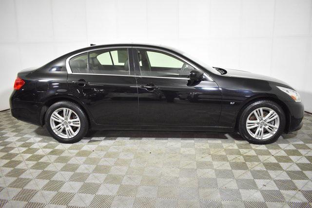 used 2015 INFINITI Q40 car, priced at $4,999