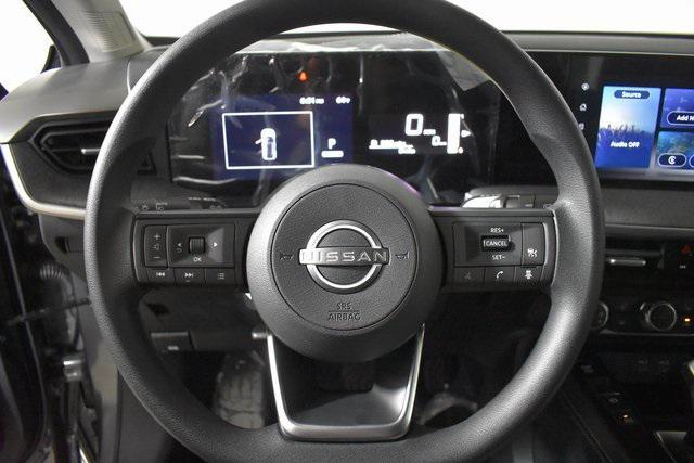 new 2025 Nissan Kicks car, priced at $28,217