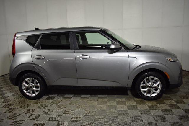 used 2022 Kia Soul car, priced at $14,868