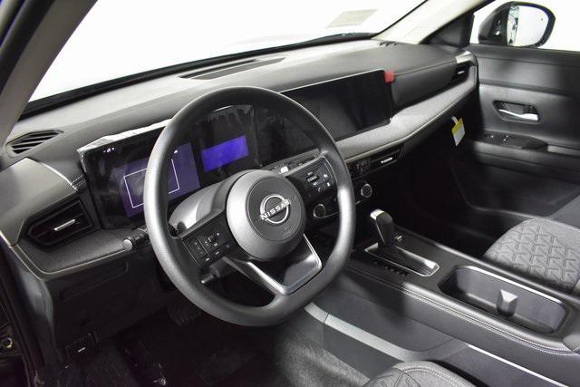 new 2025 Nissan Kicks car, priced at $26,555