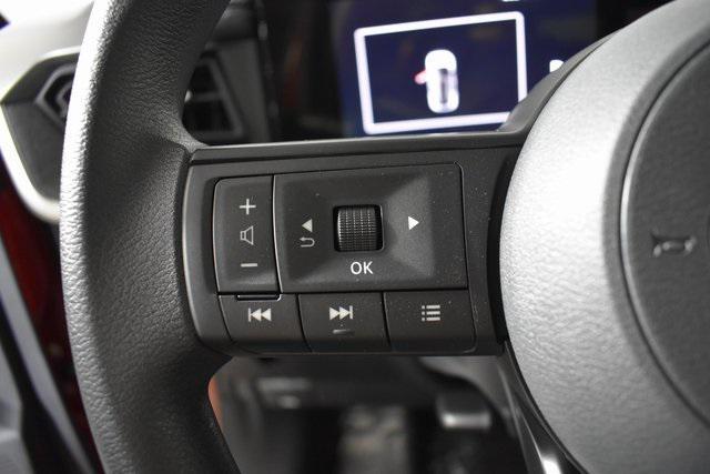 new 2025 Nissan Kicks car, priced at $28,307