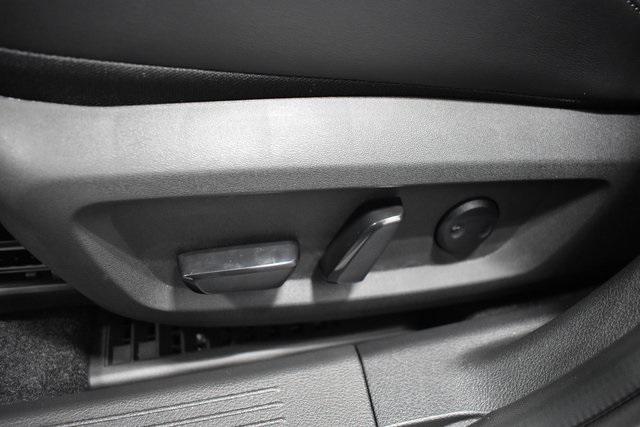 new 2025 Nissan Rogue car, priced at $42,327
