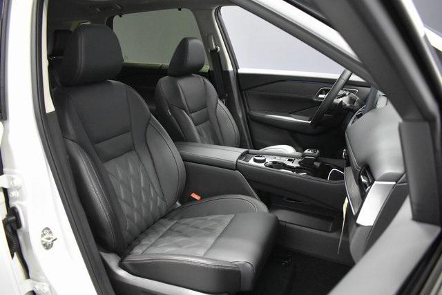new 2025 Nissan Rogue car, priced at $42,327