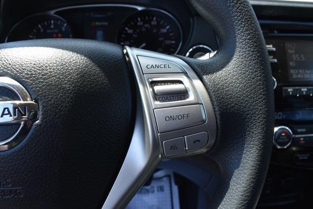 used 2015 Nissan Rogue car, priced at $13,195