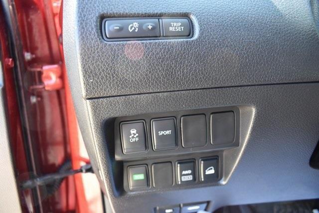 used 2015 Nissan Rogue car, priced at $13,195