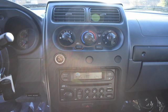 used 2002 Nissan Xterra car, priced at $5,496