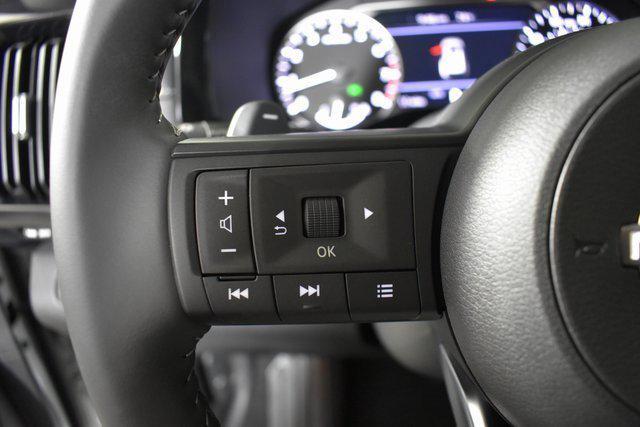 new 2025 Nissan Pathfinder car, priced at $32,958